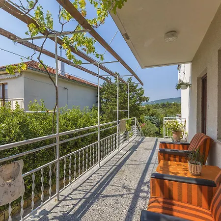 Apartment Charmantes Nur 200 Meter Zum Mit Parkplatz, Spuelmaschine, Grillbereich *
