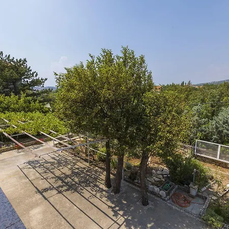 Apartment Charmantes Nur 200 Meter Zum Mit Parkplatz, Spuelmaschine, Grillbereich *
